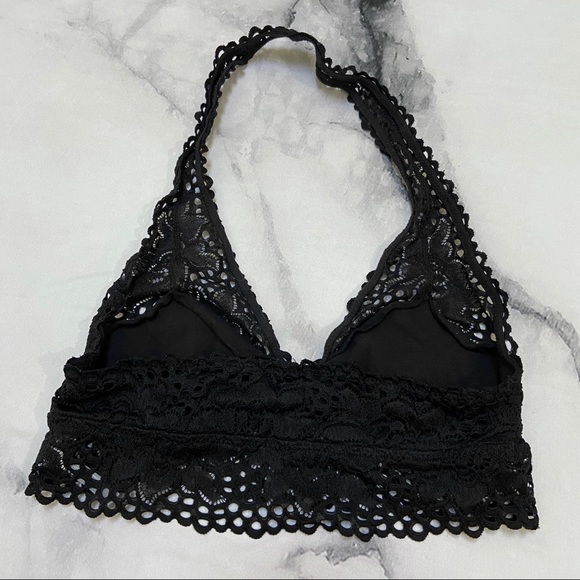 Black Lace Halter Bralette - Picture 2 of 5